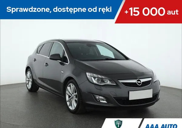 opel Opel Astra cena 24000 przebieg: 247261, rok produkcji 2011 z Jawor